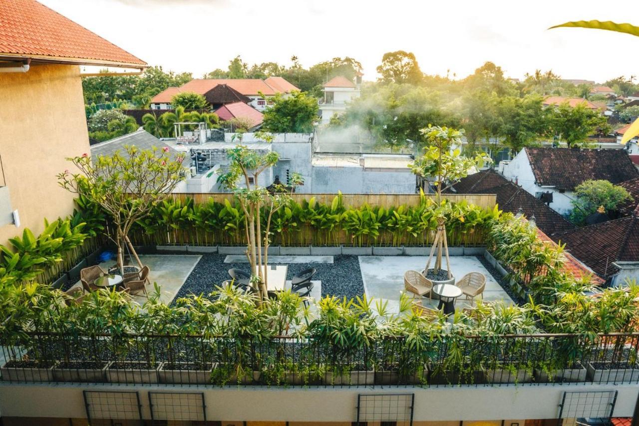 Tanaga Coliving Otel Seminyak Dış mekan fotoğraf
